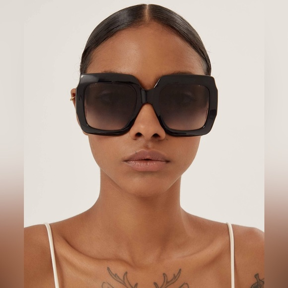 New! Authentic GUCCI Oversized Square Sunglasses. - Picture 4 of 13